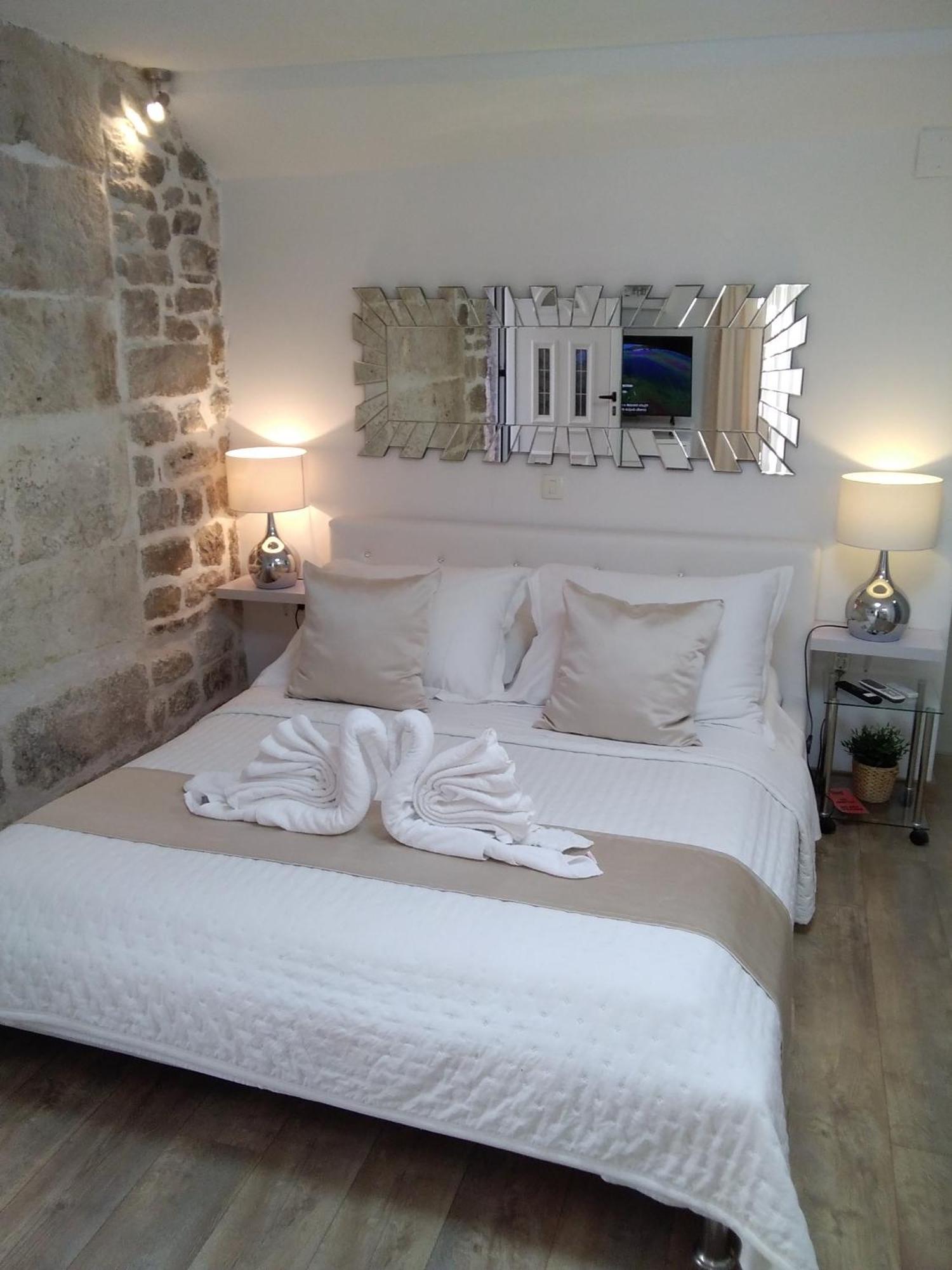 Private Apartments In Diocletians Palace Split Luaran gambar
