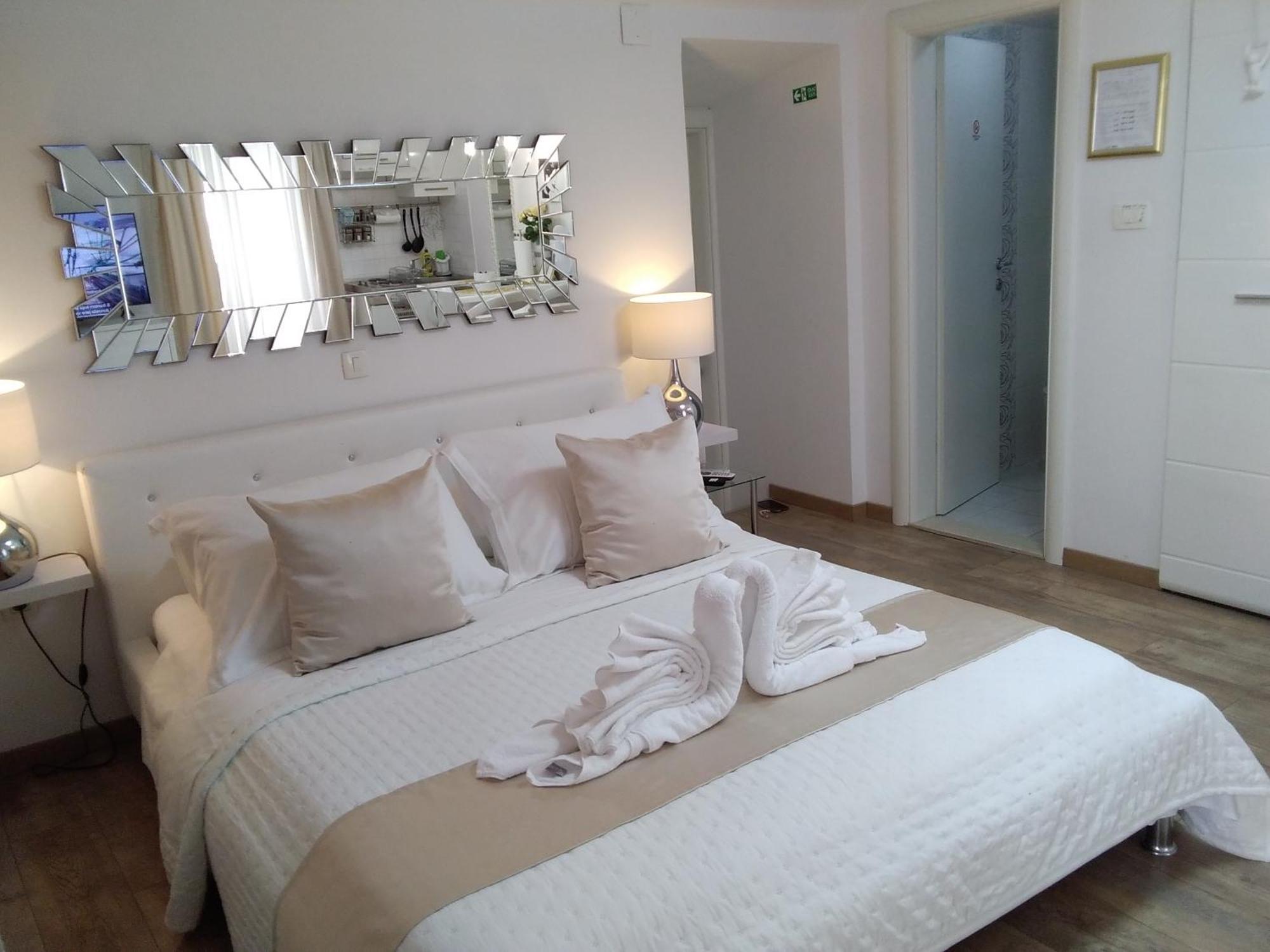 Private Apartments In Diocletians Palace Split Luaran gambar