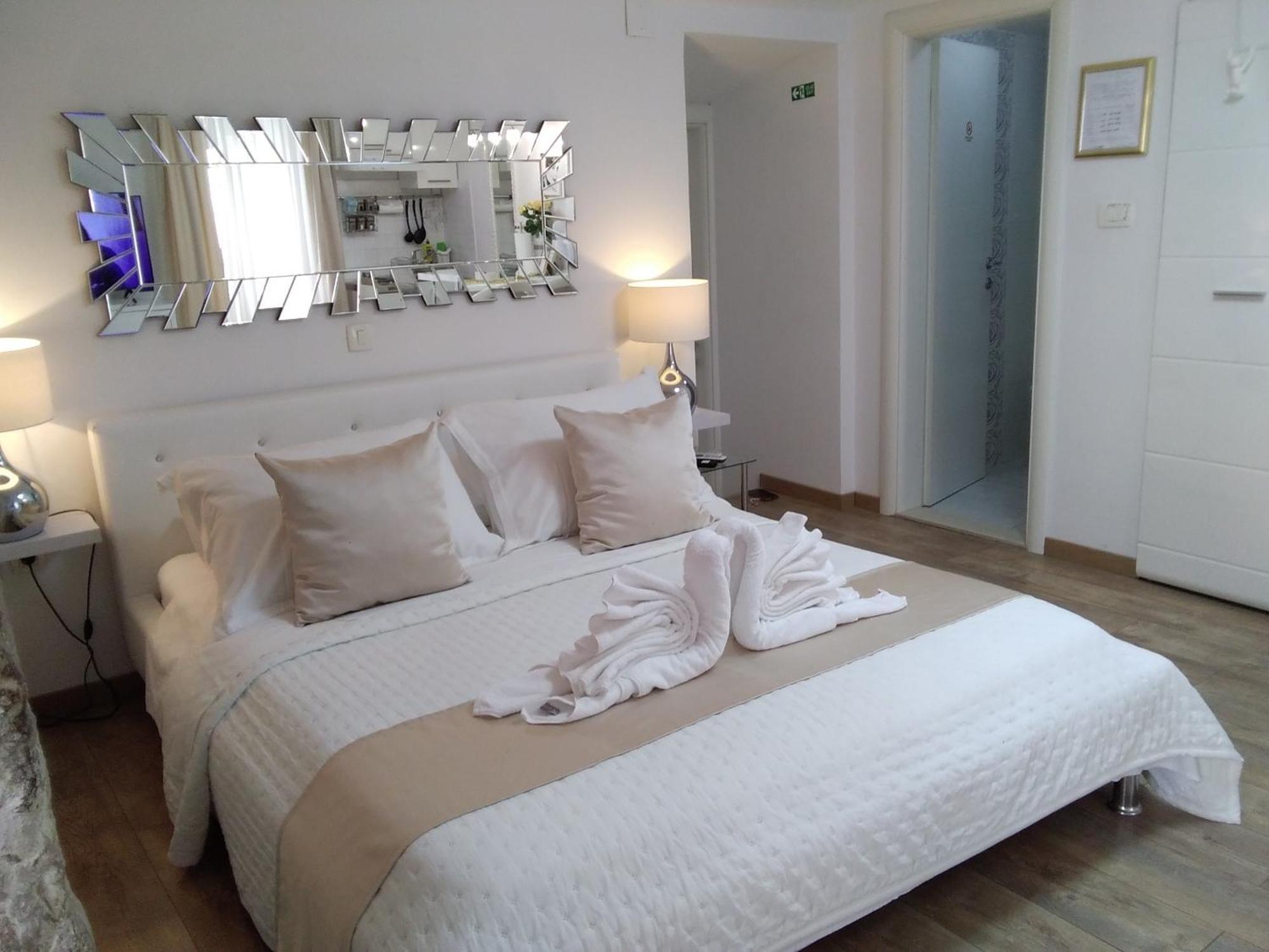 Private Apartments In Diocletians Palace Split Luaran gambar